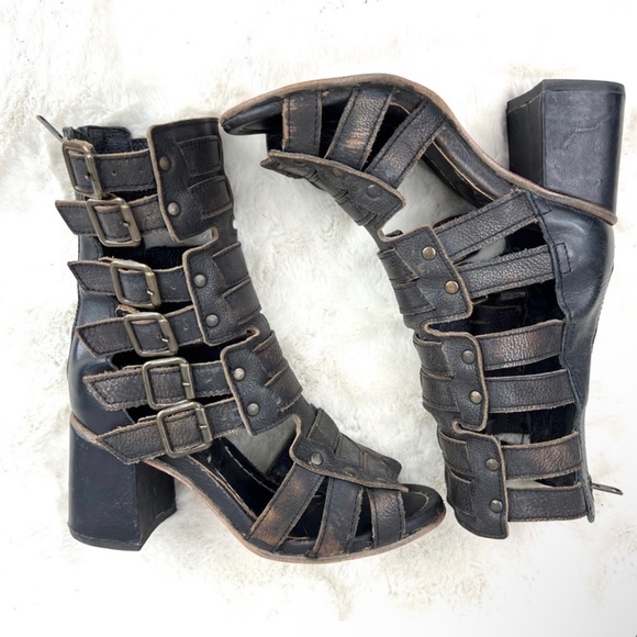 Freebird by Steven Shoes - 🚫SOLD! ••|•FREEBIRD🦅BY STEVEN•| 'ZEUS' Leather Gladiator Cage Sandal/Bootie